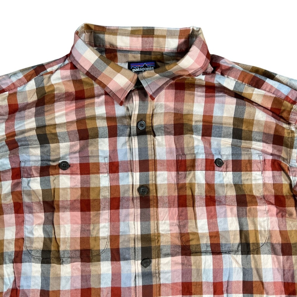 Patagonia Button Down Shirt Mens Large Multicolor‎ Plaid Cotton Long Sleeve Logo